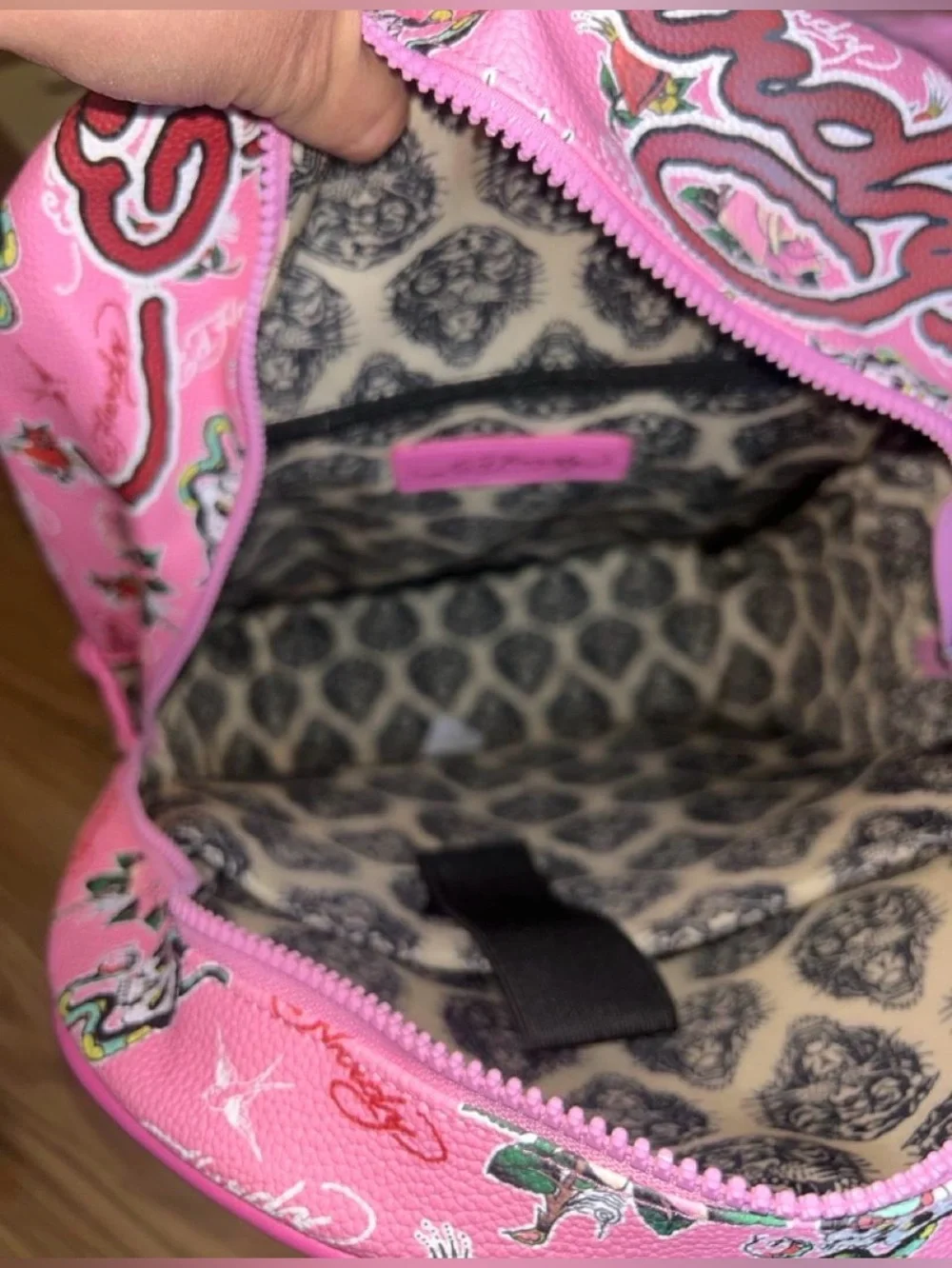 Ed Hardy bright pink